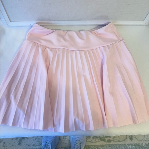 Criss Cross Waist Band, pleated pink tennis skirt with built in shorts! - Picture 3 of 3